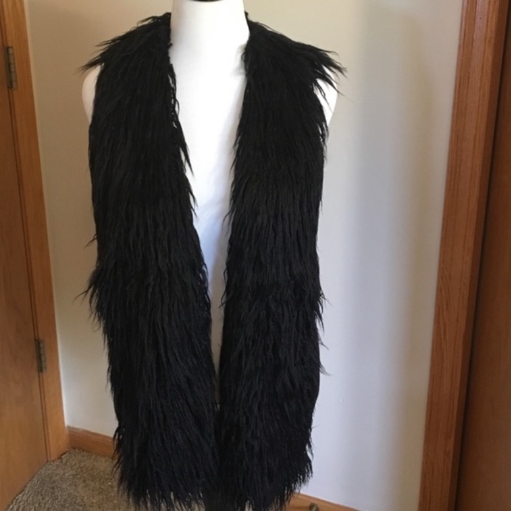 Black Faux fur CAbi Vest